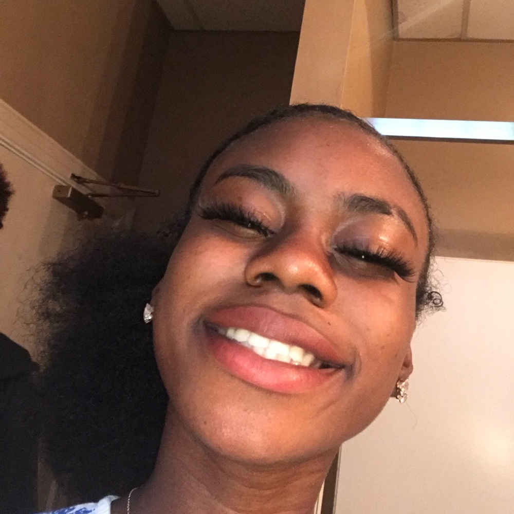 Meet your Posher, Ife